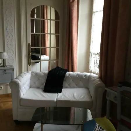 Palace D'autrefois Apartment *
